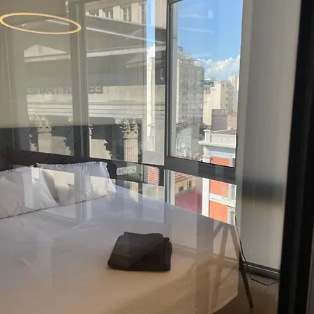 Open Light Apt - Downtown Apartment Thessaloniki