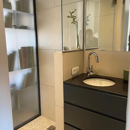 Open Light Apt - Downtown Apartment Thessaloniki